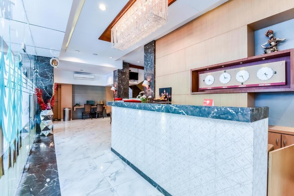 Hotel Galaxy Bombay Exterior foto
